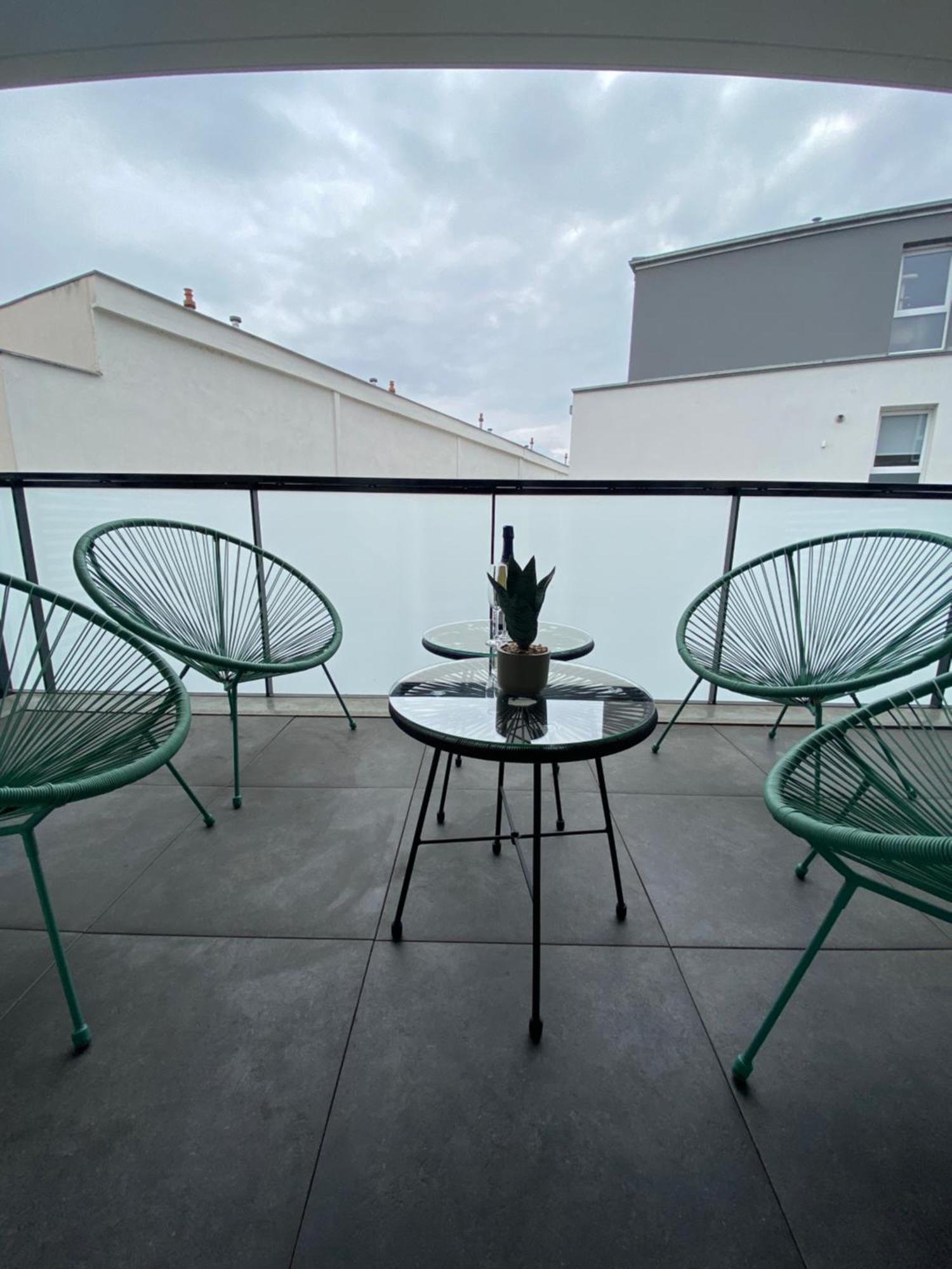 Le Riesling Colmar Centre Charmant Appartement Avec Terrasse Et Parking Gratuit Exterior photo